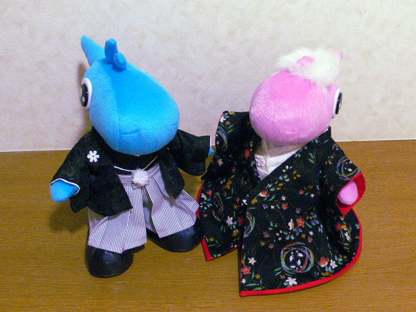 シャオロン&パオロン(中日ドラゴンズのマスコット)の和装ウェディングドール